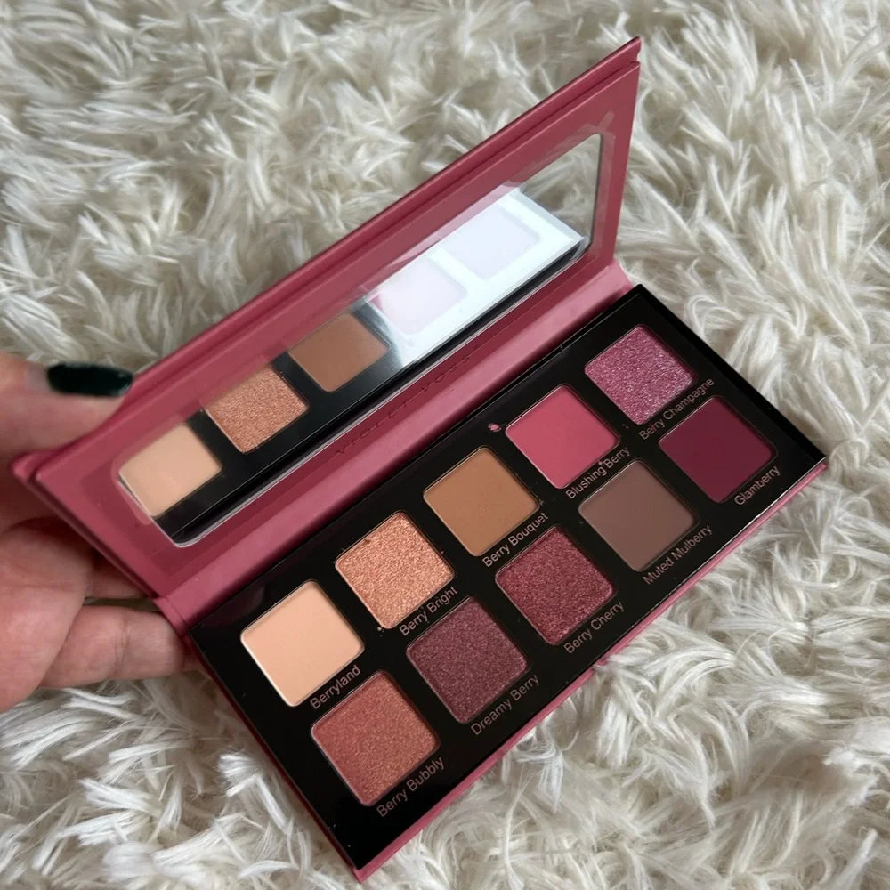 Violet Voss Berries N’ Cream Dreams Eyeshadow Palette New in box